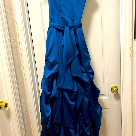 David's Bridal Blue Strapless Satin Ballgown with Pick-up and Satin - Picture 3 of 3